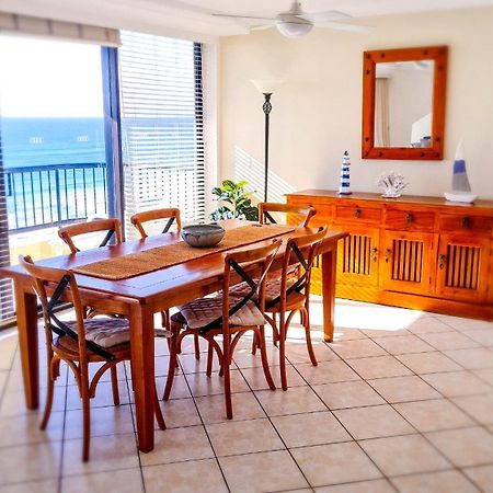 גולד קוסט Pelican Sands Beach Resort מראה חיצוני תמונה