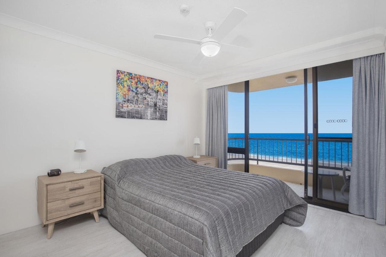 גולד קוסט Pelican Sands Beach Resort מראה חיצוני תמונה