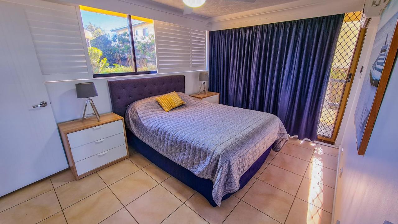 גולד קוסט Pelican Sands Beach Resort מראה חיצוני תמונה