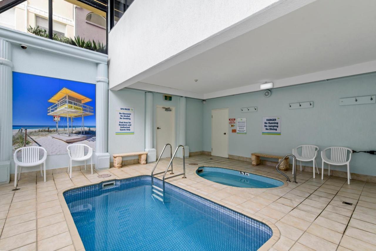גולד קוסט Pelican Sands Beach Resort מראה חיצוני תמונה