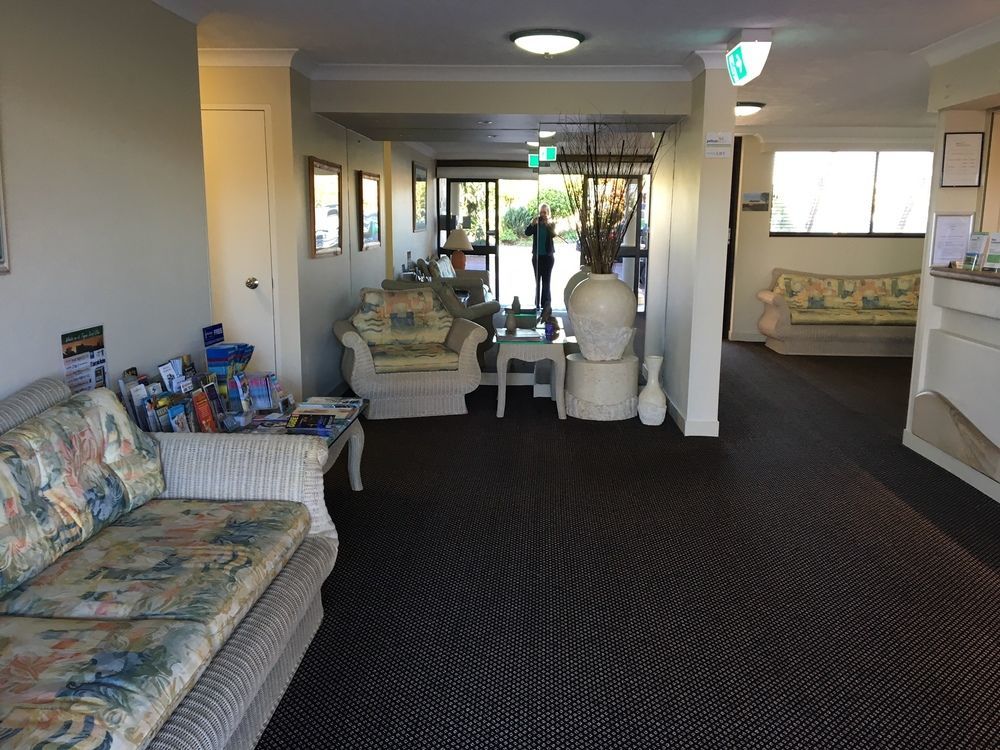 גולד קוסט Pelican Sands Beach Resort מראה חיצוני תמונה