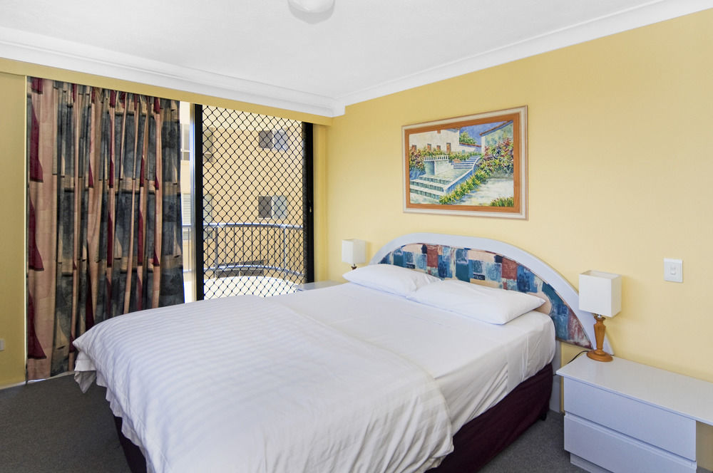 גולד קוסט Pelican Sands Beach Resort מראה חיצוני תמונה